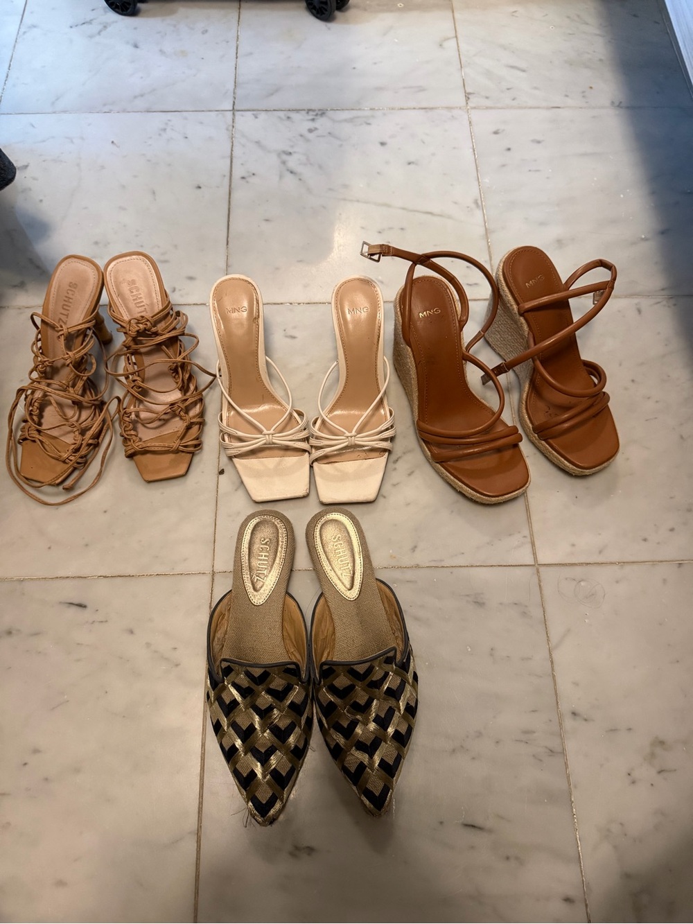 Lot of shoes Schutz and Mango perfect for summer!